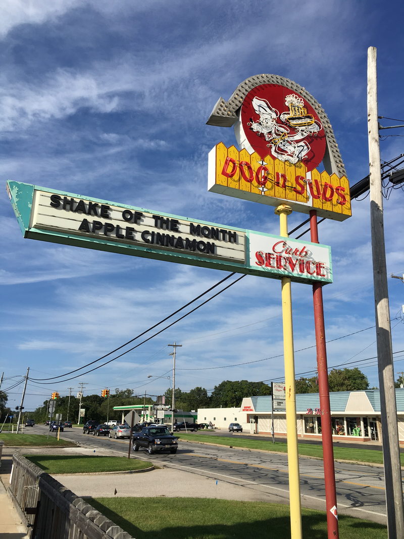 Dog n Suds - 2016 Photo (newer photo)